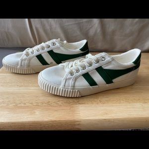 Never worn, NWT, Gola Tennis Shoe